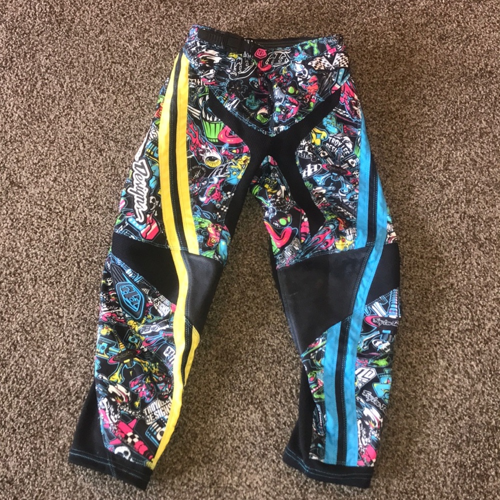 Troy Lee Designs riding pants! Youth 26